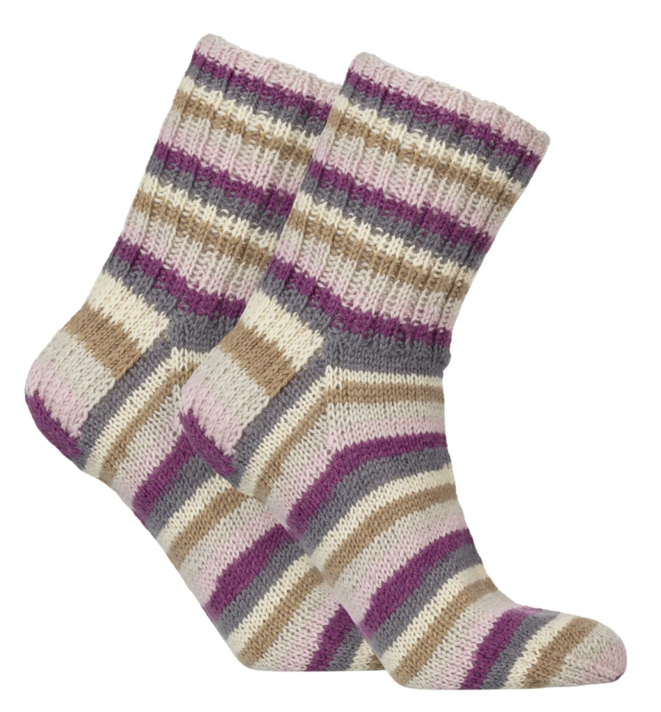 Viola Raita 8411 Kevätvalo