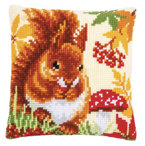 [PN-0197334] Kruissteekkussen kit Eekhoorn in de herfst