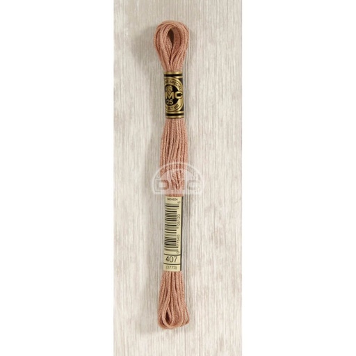 [117MC-0407] DMC Mouliné splijtzijde 8m - 0407