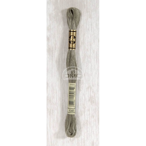[117MC-0646] DMC Mouliné splijtzijde 8m - 0646