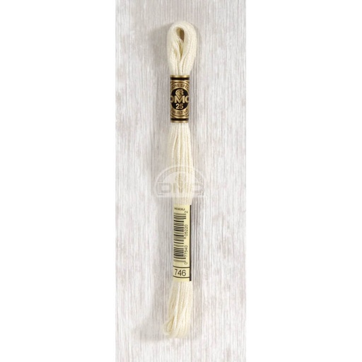 [117MC-0746] DMC Mouliné splijtzijde 8m - 0746