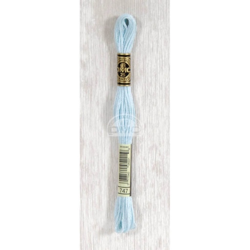[117MC-0747] DMC Mouliné splijtzijde 8m - 0747