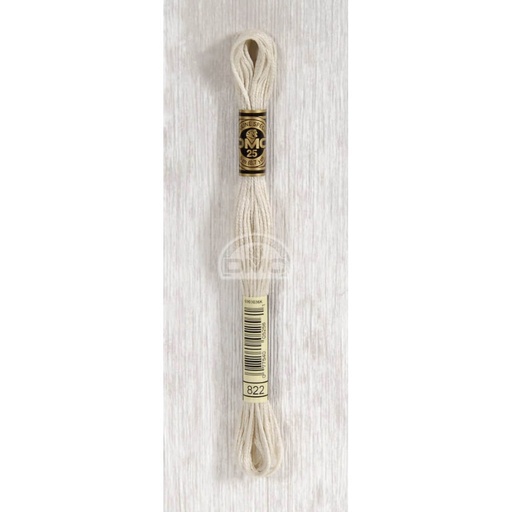 [117MC-0822] DMC Mouliné splijtzijde 8m - 0822