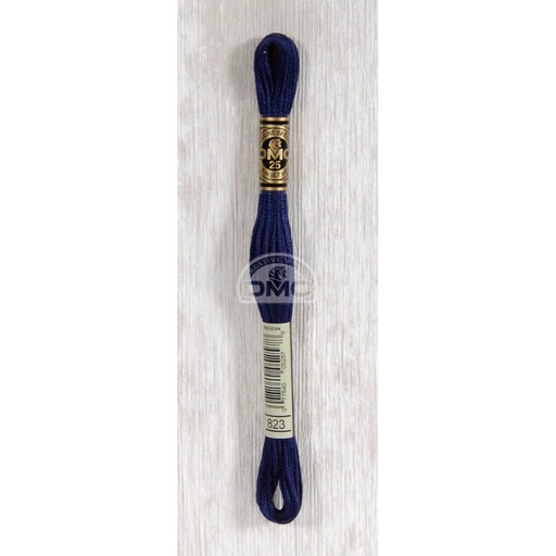 [117MC-0823] DMC Mouliné splijtzijde 8m - 0823