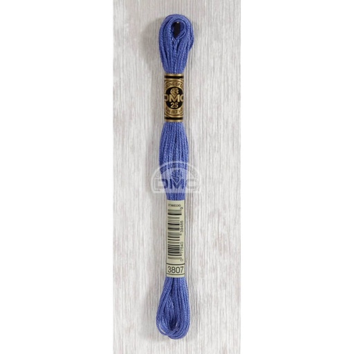 [117MC-3807] DMC Mouliné splijtzijde 8m - 3807