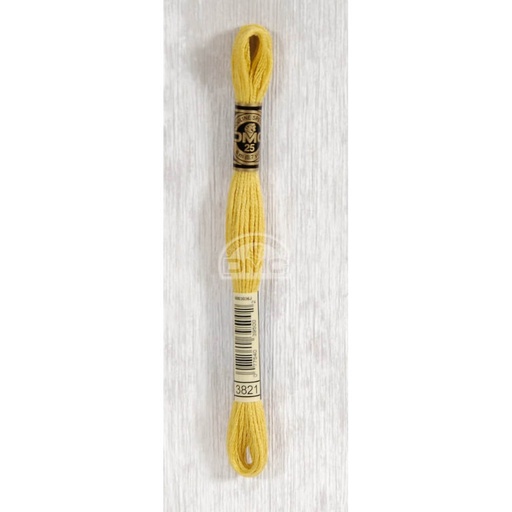 [117MC-3821] DMC Mouliné splijtzijde 8m - 3821